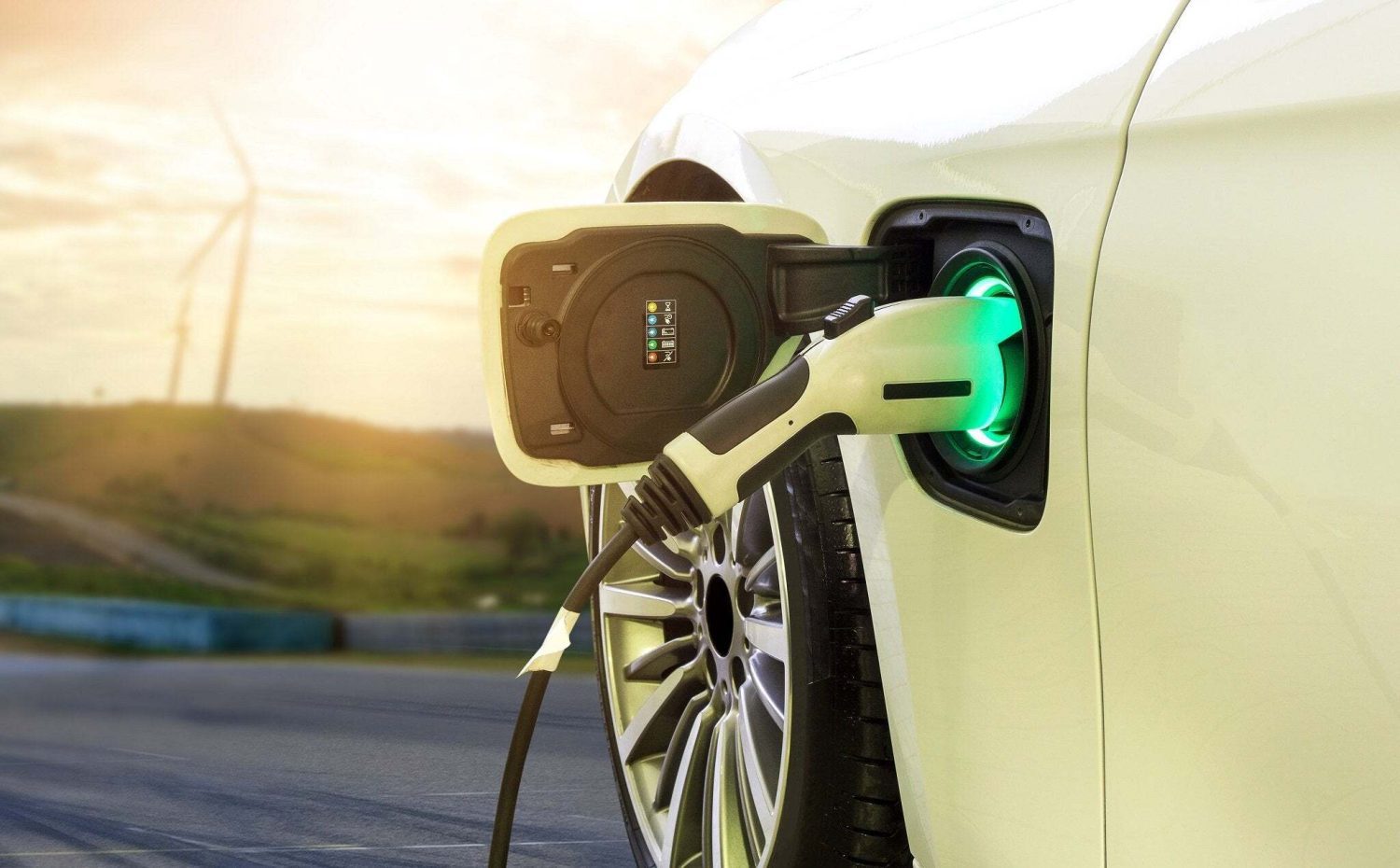 Number Of Electric Vehicles On The Rise In Australia | JUCER